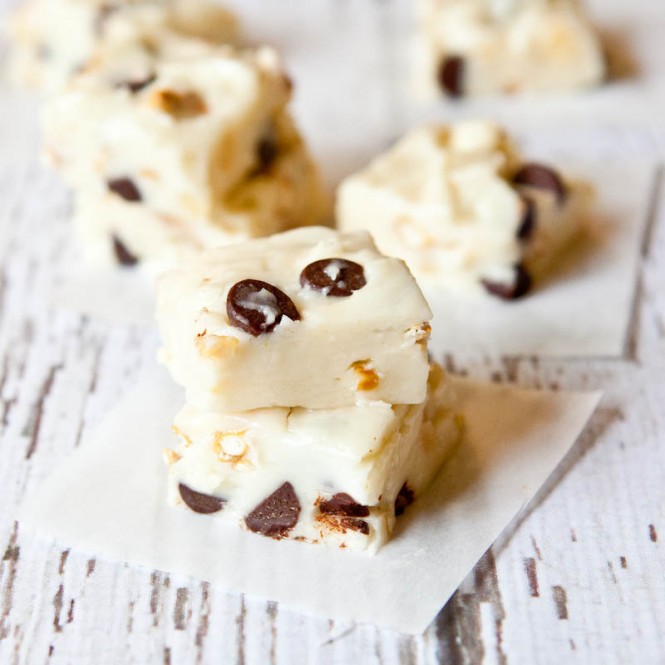 whitechocpretzfudge-28