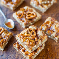 saltedcaramelblondies-19