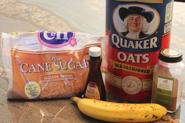 Ingredients needed to make Biggie Microwave Banana Oat Cakes