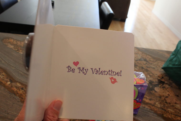 Card that says Be My Valentine