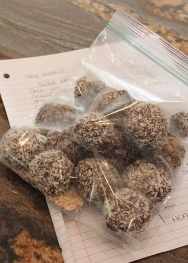 Mounds Balls in bag with note