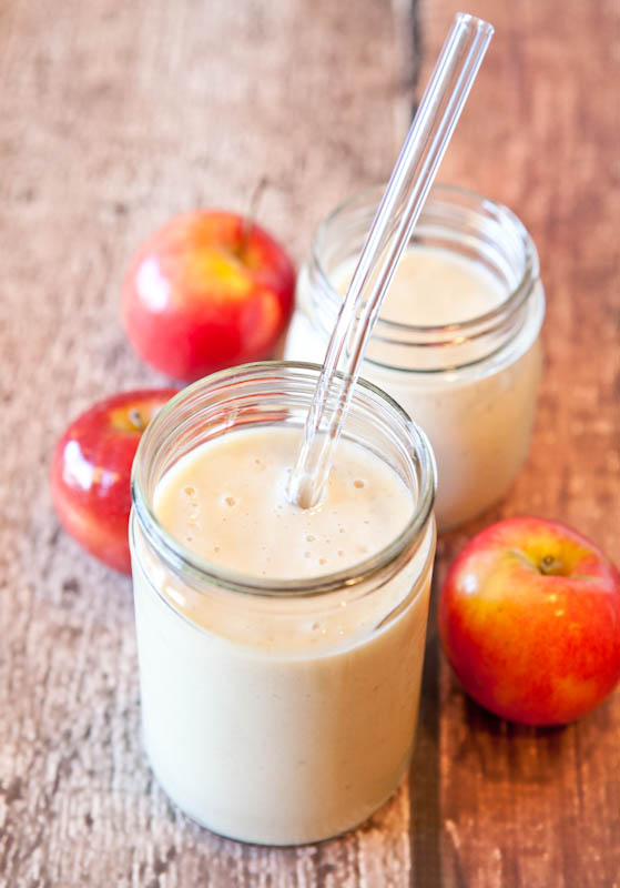 two Spiced Apple Pie Smoothie 
