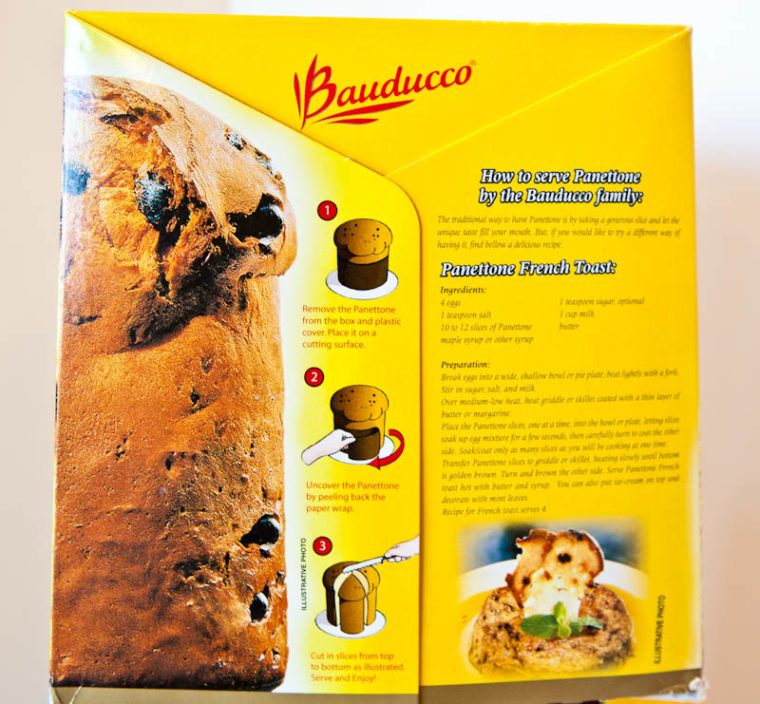 Back of Bauducco panettone bread box