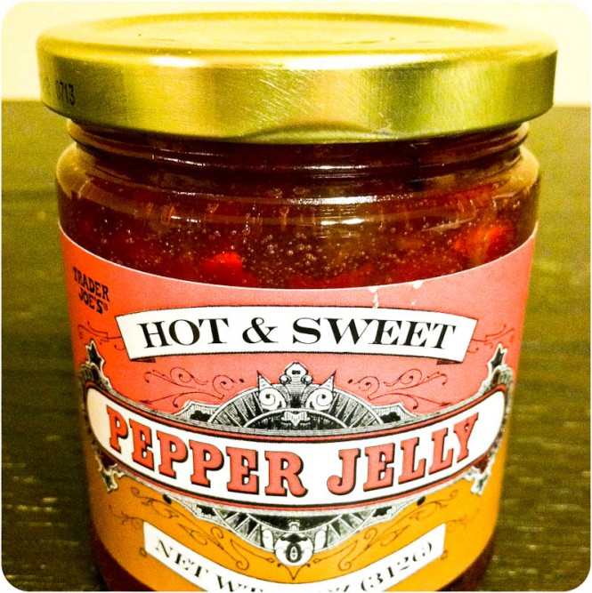 Can of Trader Joe's Hot and Sweet Pepper Jelly