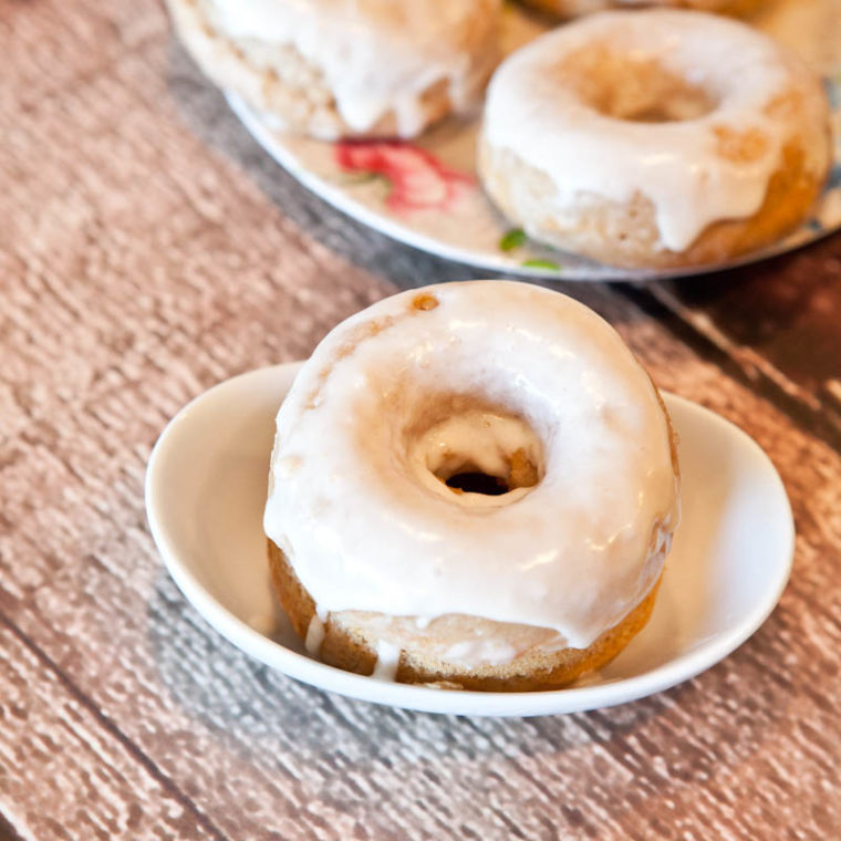 Baked Cinnamon Bun Donuts with Vanilla Cream Cheese Glaze 
