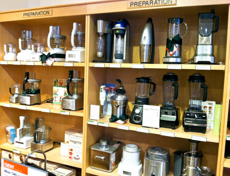 Food Processors and blenders on shelves
