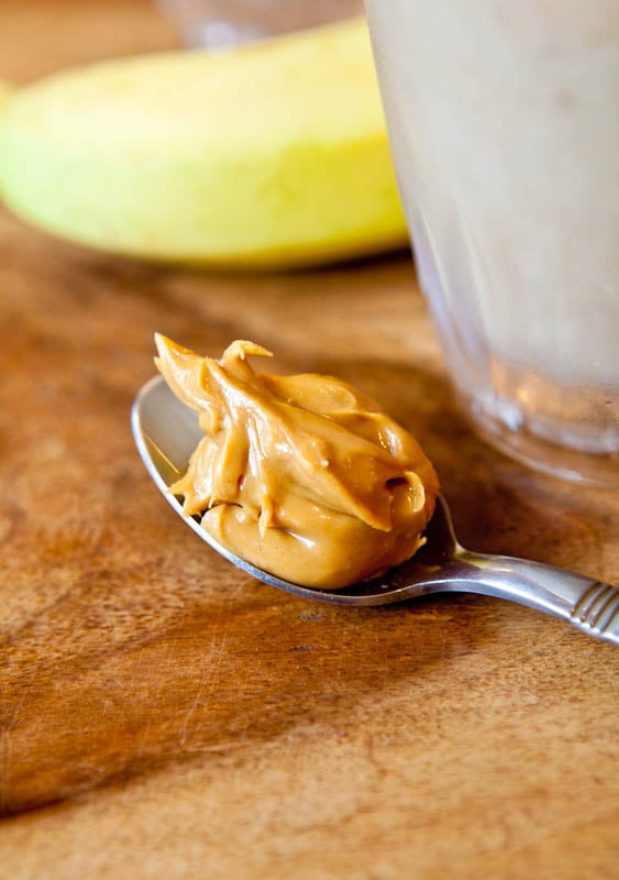Spoon of Markant cookie butter