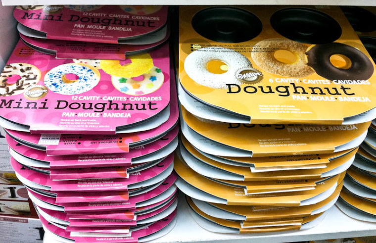 Mini doughnut and regular doughnut pans