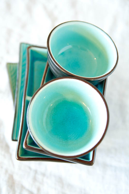 Teal plates and bowls