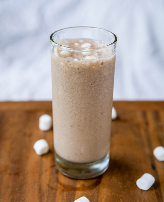 Marshmallow Peanut butter and banana smoothie