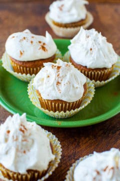 Pumpkin Spice Cupcakes with Marshmallow Buttercream Frosting