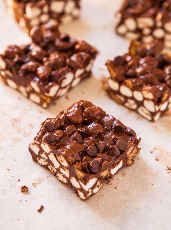 Biscoff Marshmallow Chocolate Bars from | @Averie Sunshine {Averie Cooks}