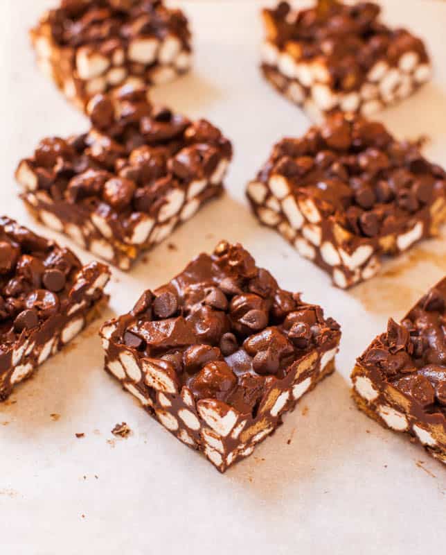Biscoff Marshmallow Chocolate Bars from | @Averie Sunshine {Averie Cooks}