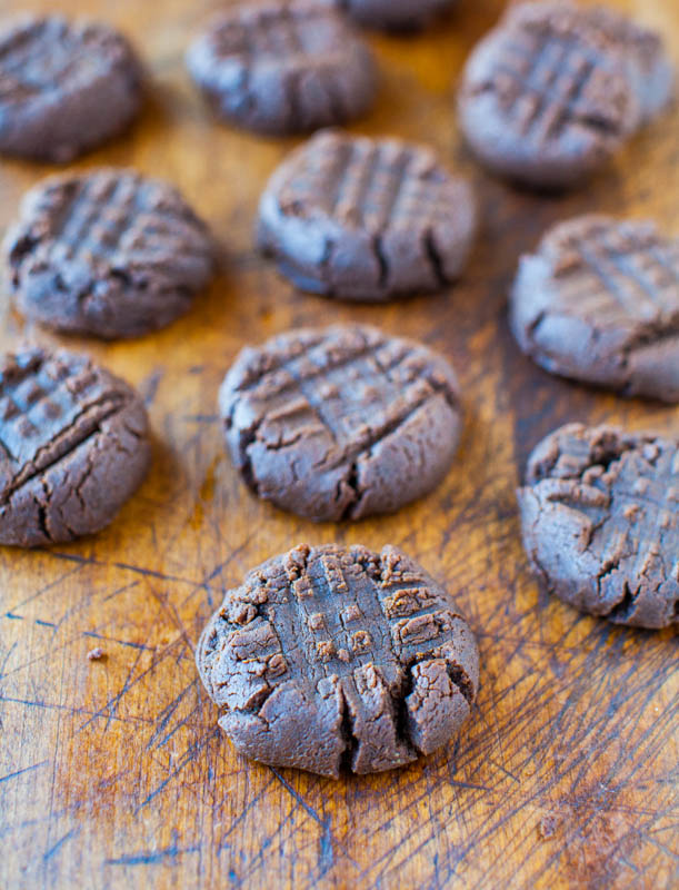 Chocolate Peanut Butter Cookies (GF) - No butter, No white sugar, and No flour used averiecooks.com