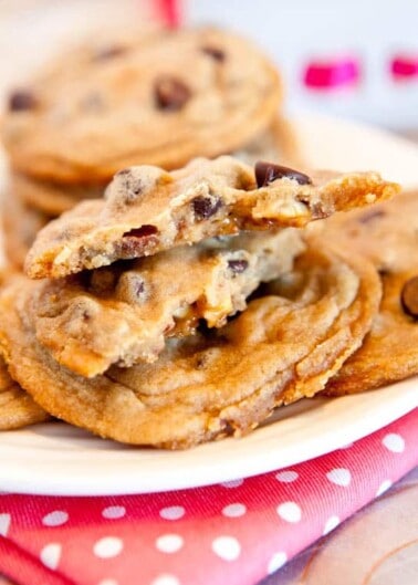 Snickers Bar Stuffed Chocolate Chip Cookies