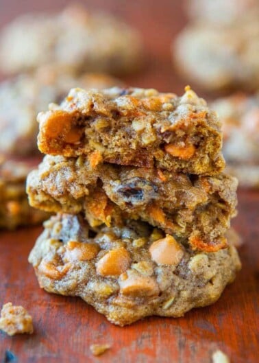 Spiced Carrot Cake Cookies — All the flavors of richly spiced carrot cake, but in cookie form!! Soft, chewy, extremely moist, and not at all cakey!