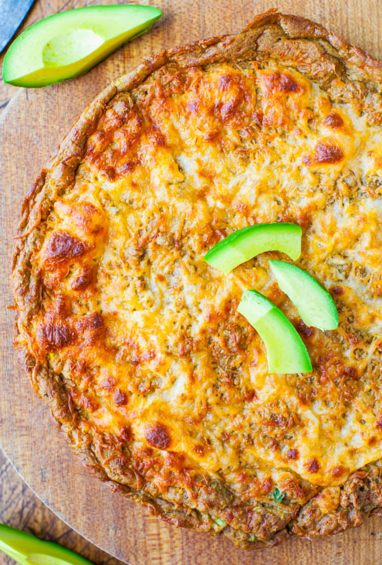 30-Minute Cheesy Avocado Skillet Pizza Bread (whole-wheat & vegan with vegan cheese) - Like cheese bread that meets a 30-min skillet pizza with avocado!