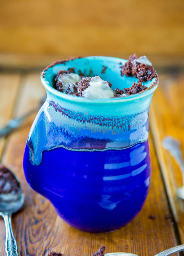 Fudgy Chocolate Brownie Microwave Mugcake with Vanilla Glaze - Easy 5-Minute Recipe at averiecooks.com
