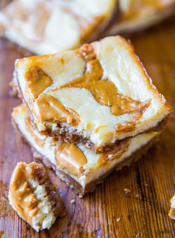 Peanut Butter-Swirled Cheesecake Bars with Brown Sugar-Graham Cracker Crust - Easy, One-Bowl, No-Mixer Recipe at averiecooks.com
