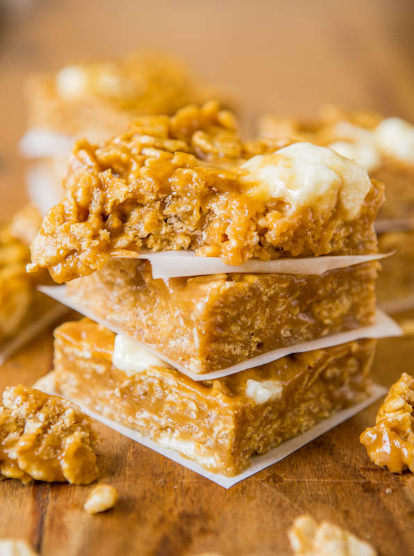 No-Bake Peanut Butter Marshmallow Cereal Bars - Easy 5-Minute Recipe at averiecooks.com