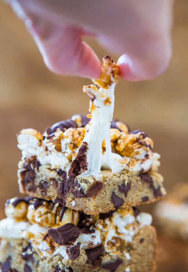 Caramel Corn Marshmallow Chocolate Chip Cookie Bars - 3 Layers of flavor & texture in these fast, easy, no-mixer bars from averiecooks.com