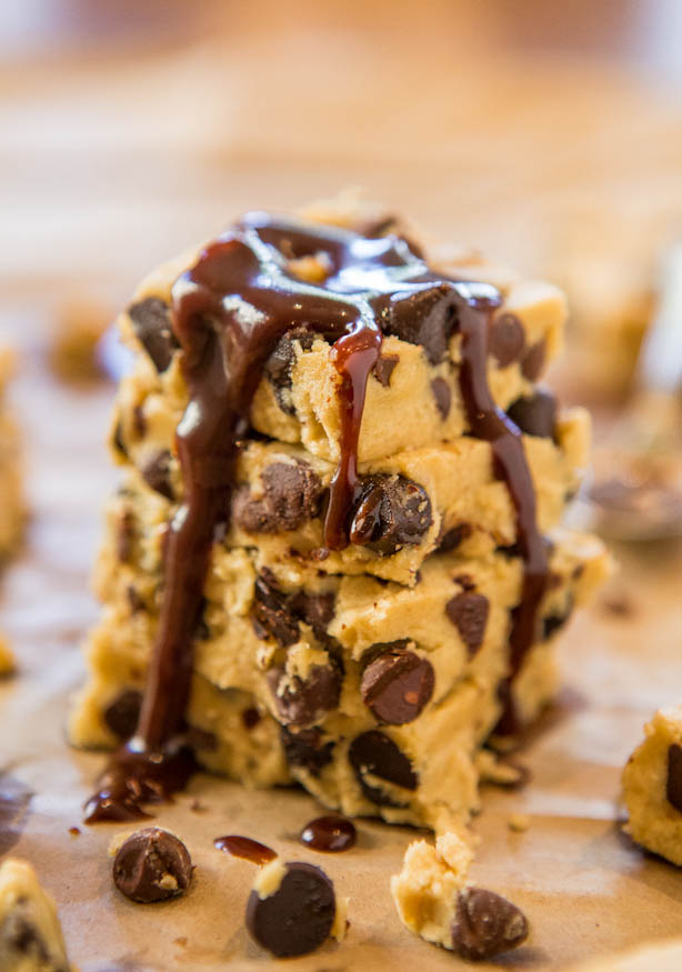 Raw Chocolate Chip Cookie Dough Bars with Hot Fudge (vegan) - Safe-to-eat raw cookie dough that's every bit as good & satisfying as the real thing! Easy, no-bake recipe at averiecooks.com