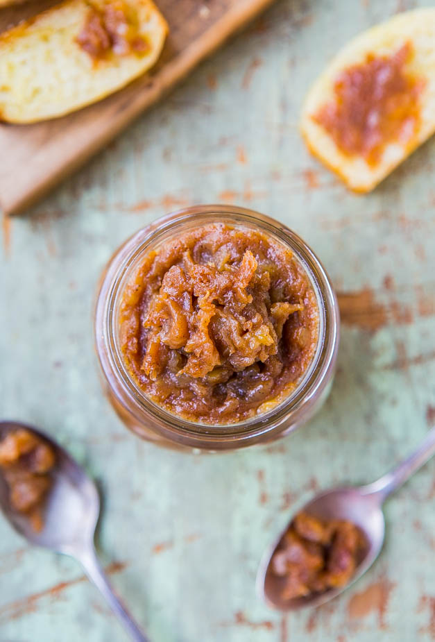Vanilla Bean and Brown Sugar Caramelized Banana Jam (vegan, GF) - Use up your extra ripe bananas for this fast & easy jam that's ready in 20 minutes! 