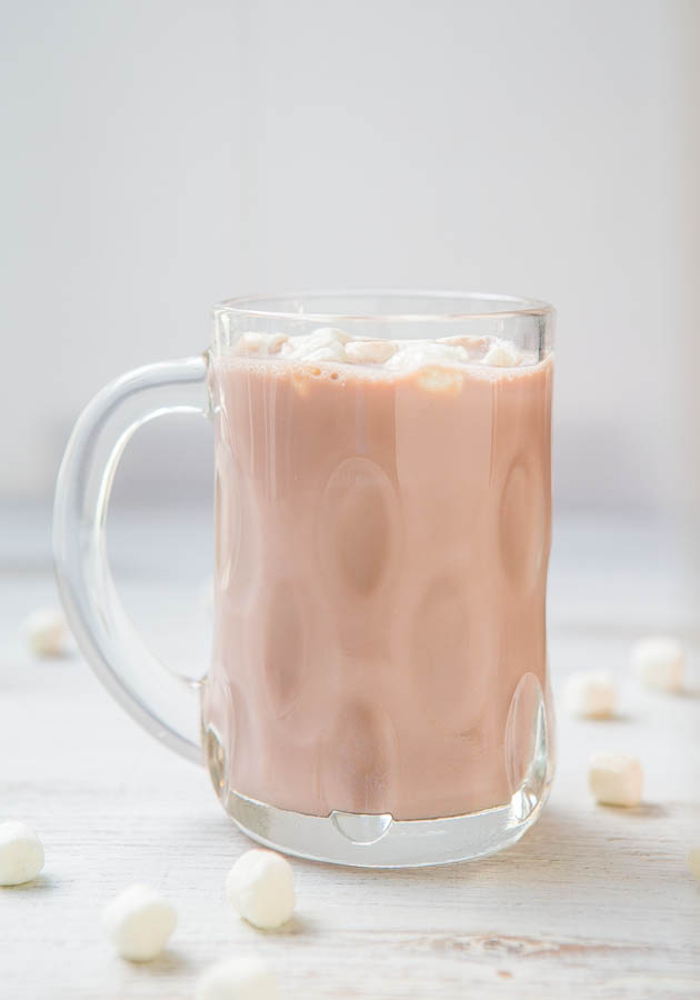 Skinny 105-Calorie Hot Chocolate - You won't miss the calories and fat in this chocolaty and creamy skinny treat!