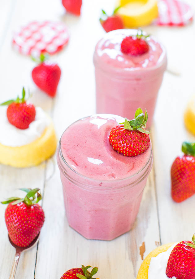 Strawberry Shortcake Smoothie - Tastes like strawberry shortcake in a cup but way healthier! Naturally sweet berries mean no added sugar!