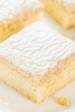 Vanilla Cake with Vanilla Bean Browned Butter Glaze