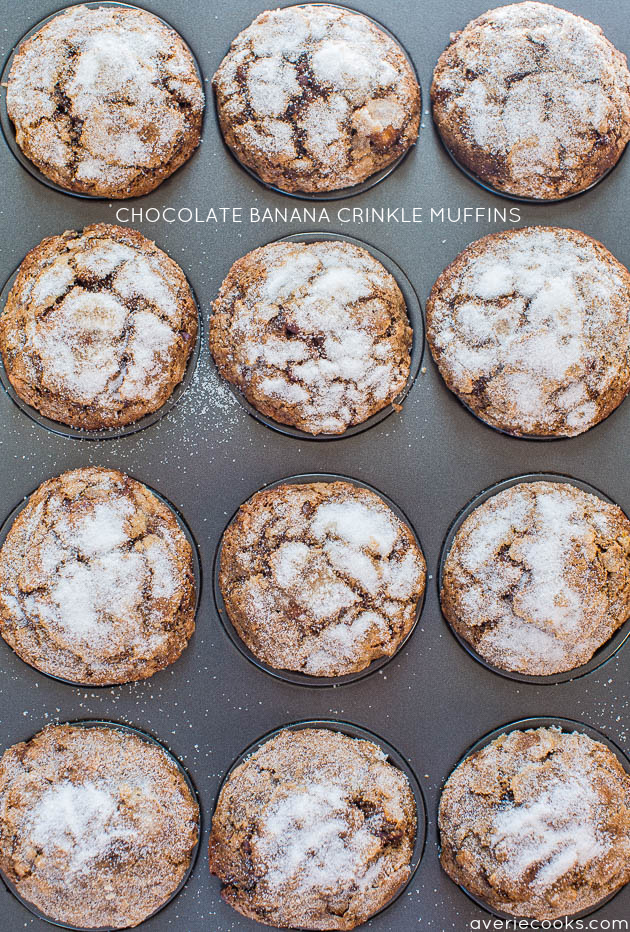 Chocolate Banana Crinkle Muffins - Have ripe bananas to use? Make these easy, no mixer chocolate beauties! Best.muffin.tops.EVER!!!