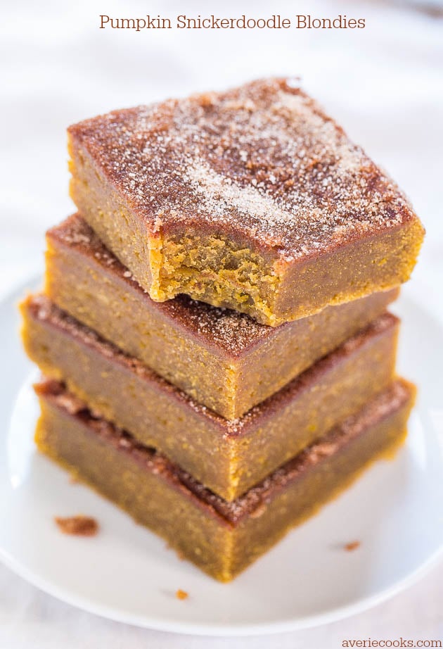 Pumpkin Snickerdoodle Blondies - Soft pumpkin bars, cinnamon-sugary snickerdoodles, and buttery blondies rolled into one! Super good!!