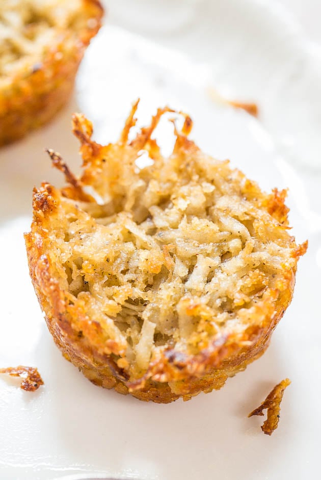Baked Parmesan Hash Brown Cups - Easiest hash browns ever! No stovetop flipping! A great side dish, fun party food, or game day snack!!