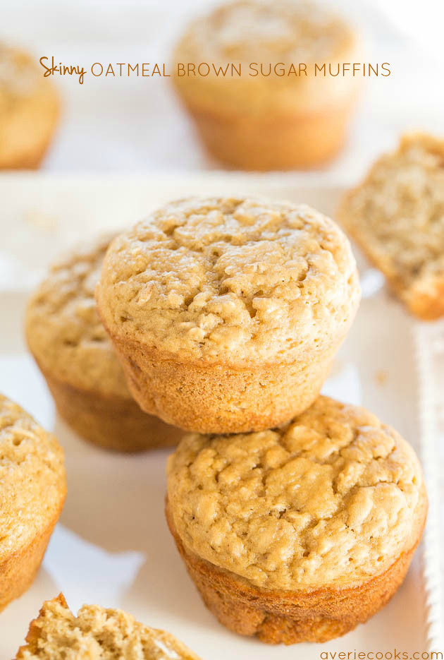 Skinny Oatmeal Brown Sugar Muffins - No oil, butter, or dairy, and just 1/4 cup brown sugar in the entire batch! Healthy, skinny AND yummy!!