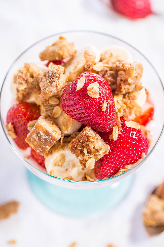 Fruit and Yogurt Parfaits with Easy Granola - Make your own healthy breakfast or snack in 15 minutes with lightened-up granola that's so good!! Bikini-friendly with almost no sugar and uses naturally sweet fruit!!