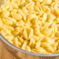 A dish of creamy macaroni and cheese.