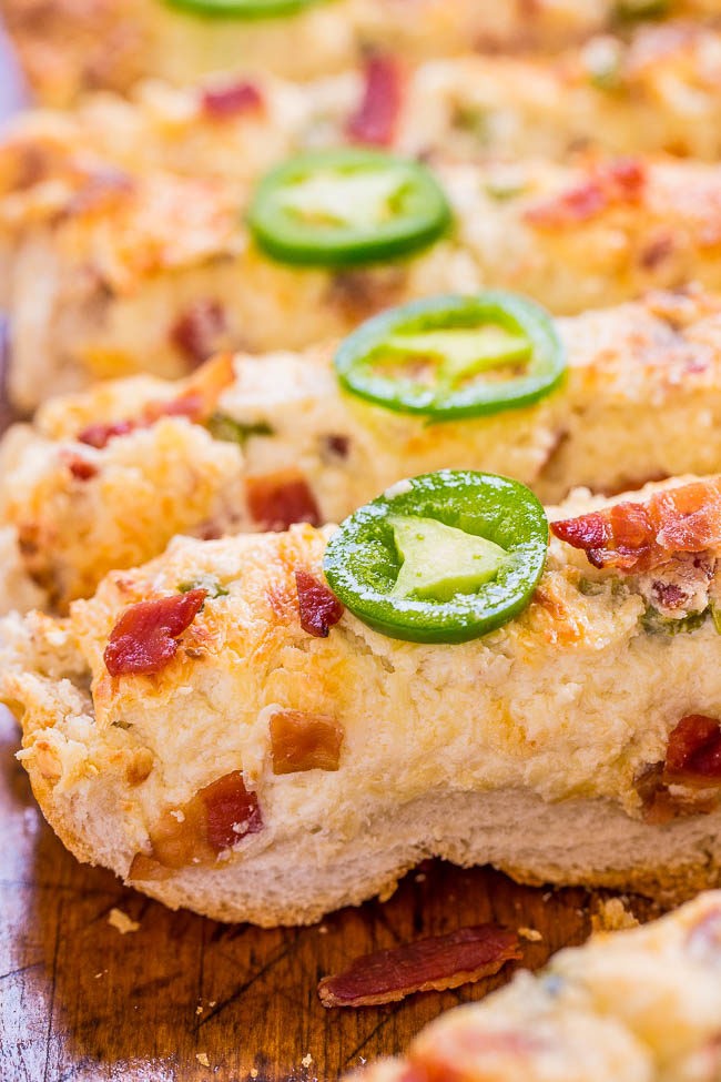 Easy Jalapeno Bacon Cheese Bread - Super cheesy, ready in 30 minutes, a gameday and crowd favorite that'll be devoured fast!! BACON makes everything BETTER!!