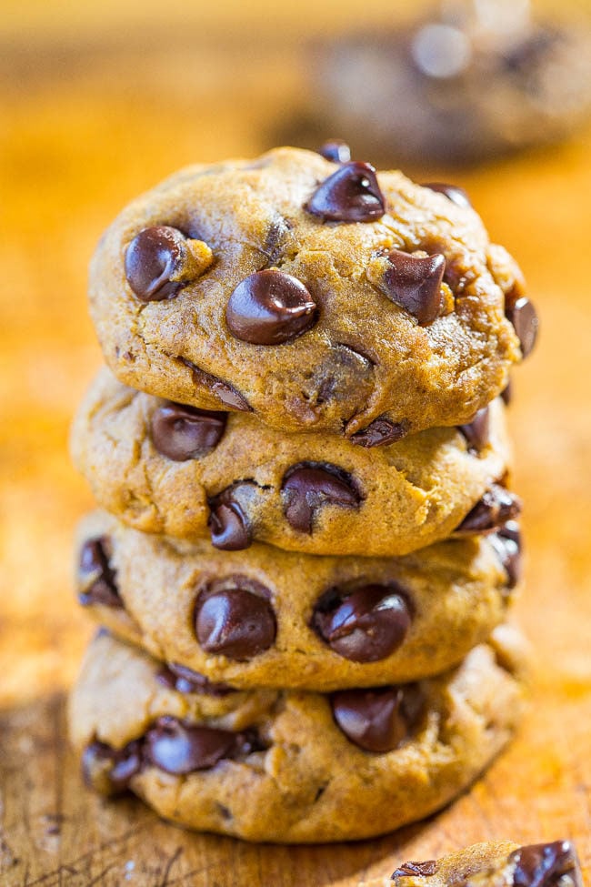 Soft and Chewy Pumpkin Chocolate Chip Cookies - No cakey cookies here!! Soft, chewy, thick, loaded with chocolate and bold pumpkin flavor! Your new favorite pumpkin cookies!!
