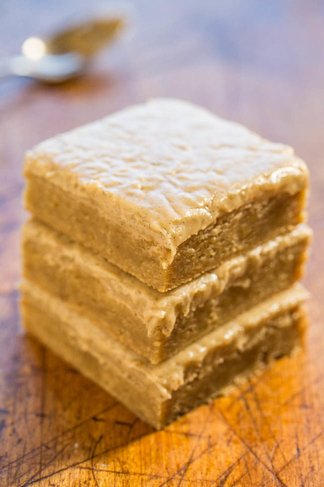 Vanilla Bean Caramel Blondies - Soft, chewy, buttery blondies topped with the most amazing vanilla bean caramel glaze!! So good that you'll want to put it on everything!! Easy, no mixer recipe!