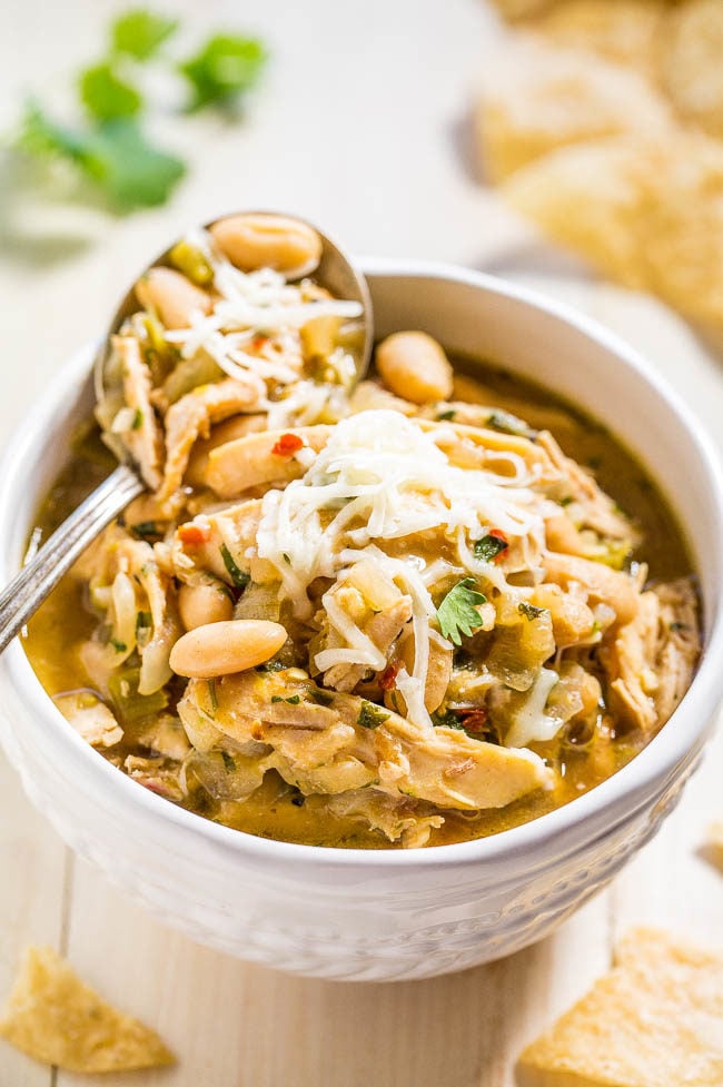 Easy 30-Minute Homemade White Chicken Chili - Hearty, healthy, loaded with tender chicken, and packed with bold flavor!! Fast and easy comfort food that everyone loves!! It - Chicken Vegetable Soup'll be on rotation all winter!