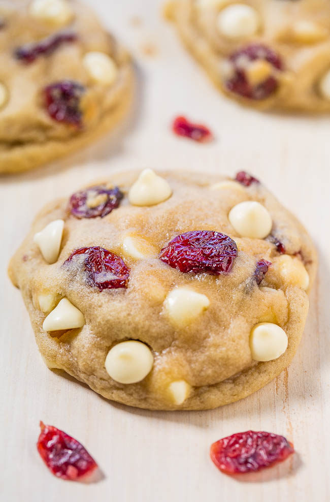 Cranberry and White Chocolate Chip Cookies 
