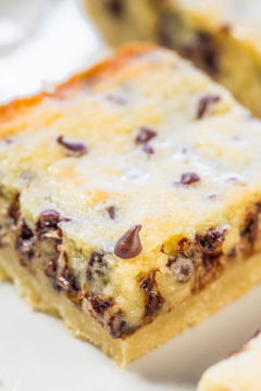Gooey Butter Chocolate Chip Shortbread Bars