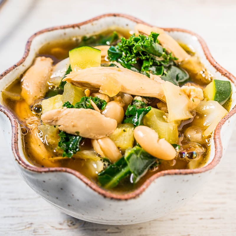 30-Minute Chicken White Bean and Kale Soup