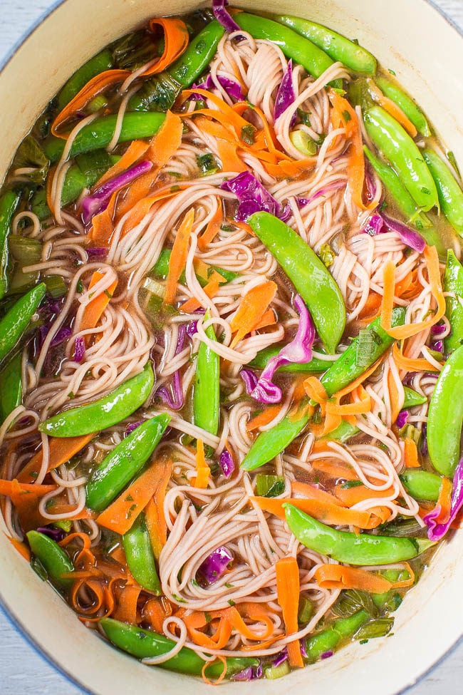 15-Minute Skinny Vegetable Soba Noodles - Comforting noodles in an Asian-flavored broth with crisp-tender veggies!! An easy and filling recipe that'll help you fit into your skinny jeans without sacrificing flavor!!