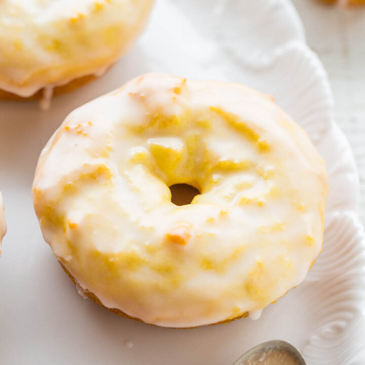 Baked Lemon Donuts with Lemon Glaze