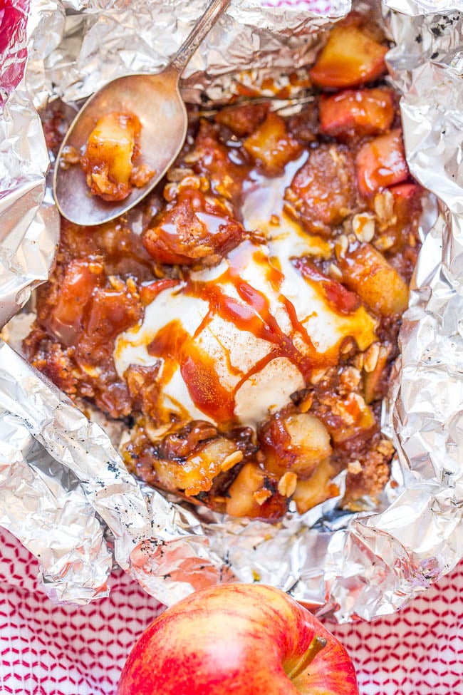 Campfire Apple Crisp Foil Packs with Caramel Sauce — EASY, zero cleanup, made on the grill (or oven) in record time, and tastes amazing!! Juicy apples, chewy crumble topping, and luscious salted caramel...SO irresistible!!