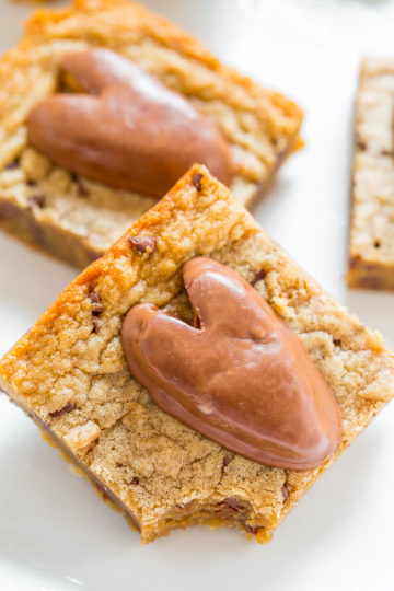 Peanut Butter Chocolate Chip Valentine’s Blondies