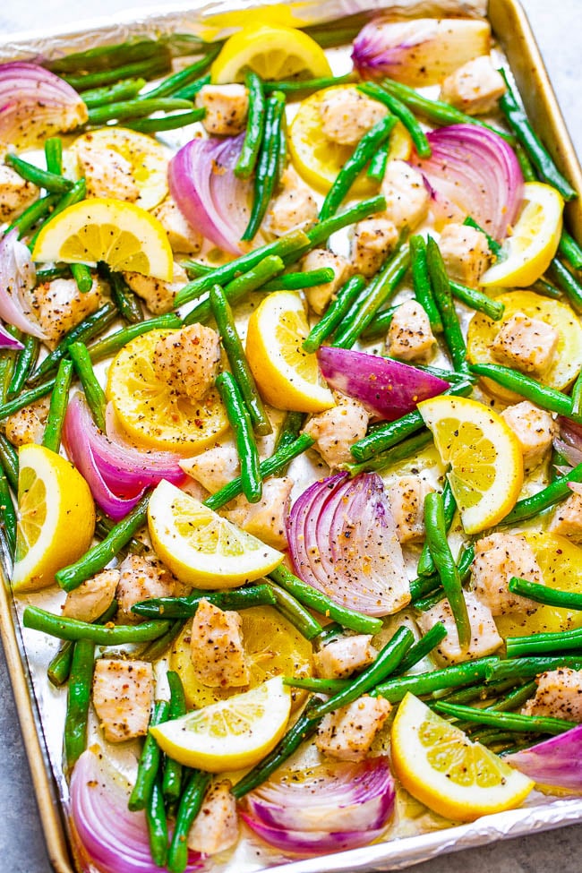 15-Minute Sheet Pan Lemon Pepper Chicken - Fast, EASY, HEALTHY, and loaded with great lemon pepper flavor!! A DELISH one-pan meal with zero cleanup that's perfect for busy weeknights!!