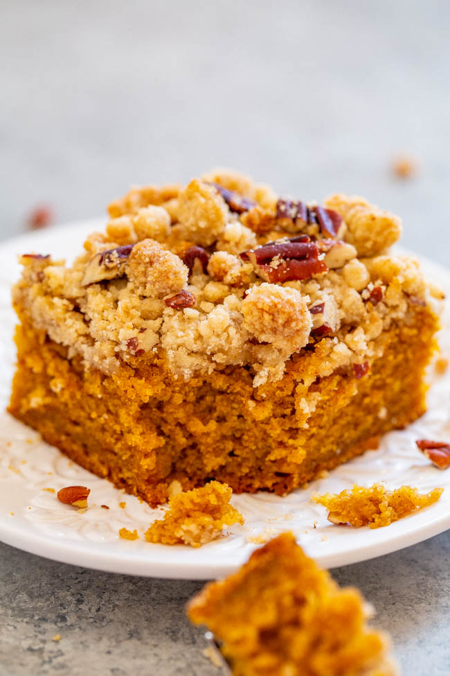 Pumpkin Crumb Cake — A FAST and EASY no-mixer pumpkin crumb cake with rich pumpkin flavor!! Super soft, tender, and topped with the BEST crumble topping that you'll fall in love with! Great for brunches and holiday entertaining!!