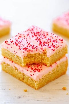 Valentine’s Frosted Sugar Cookie Bars